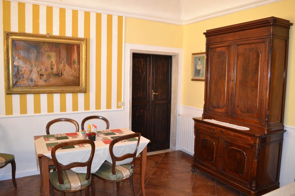 Corte Palazzo Picedi Benettini Sarzana Kültér fotó