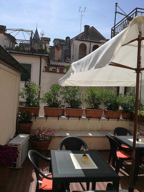 Corte Palazzo Picedi Benettini Sarzana Kültér fotó