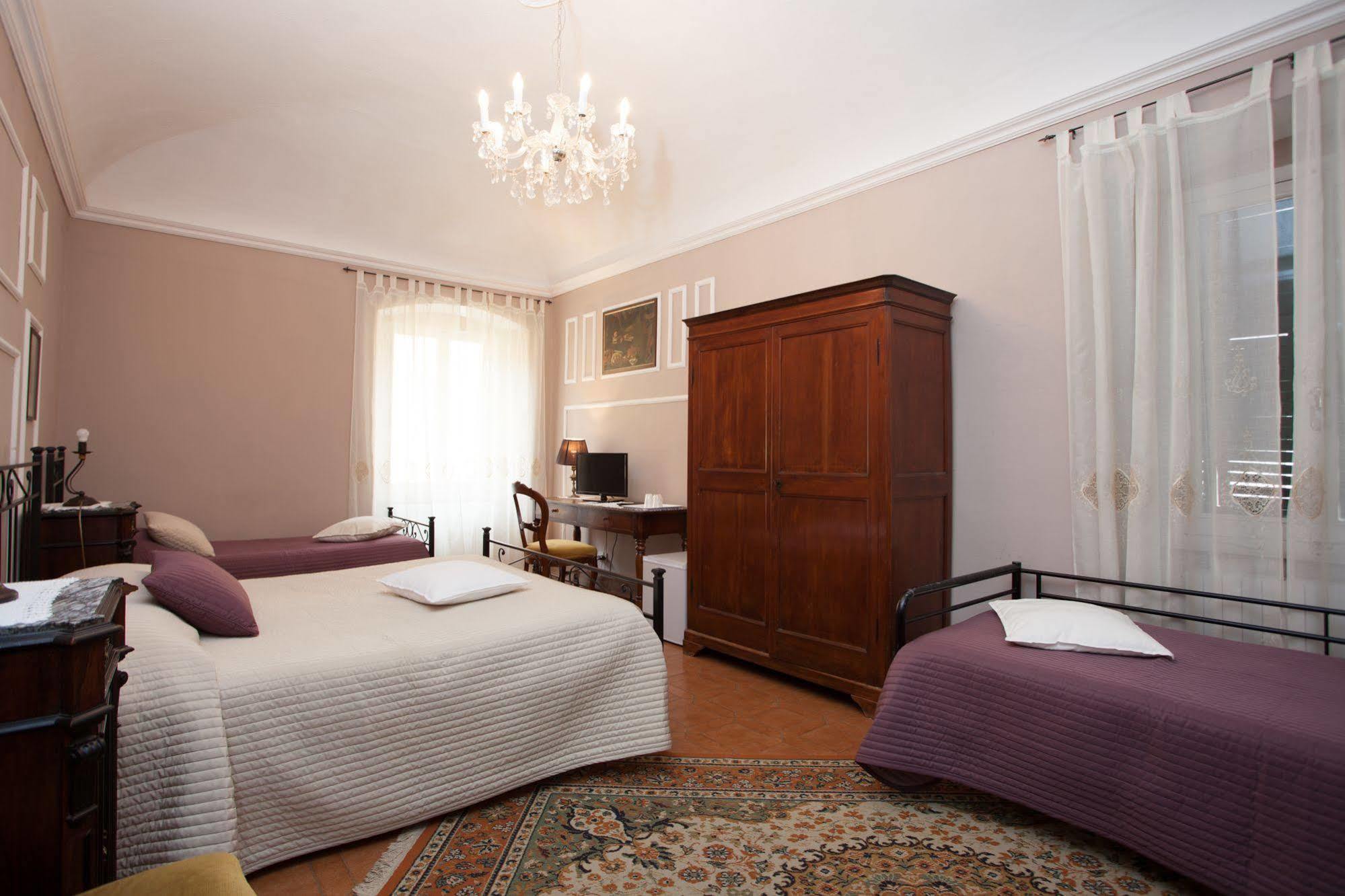 Corte Palazzo Picedi Benettini Sarzana Kültér fotó