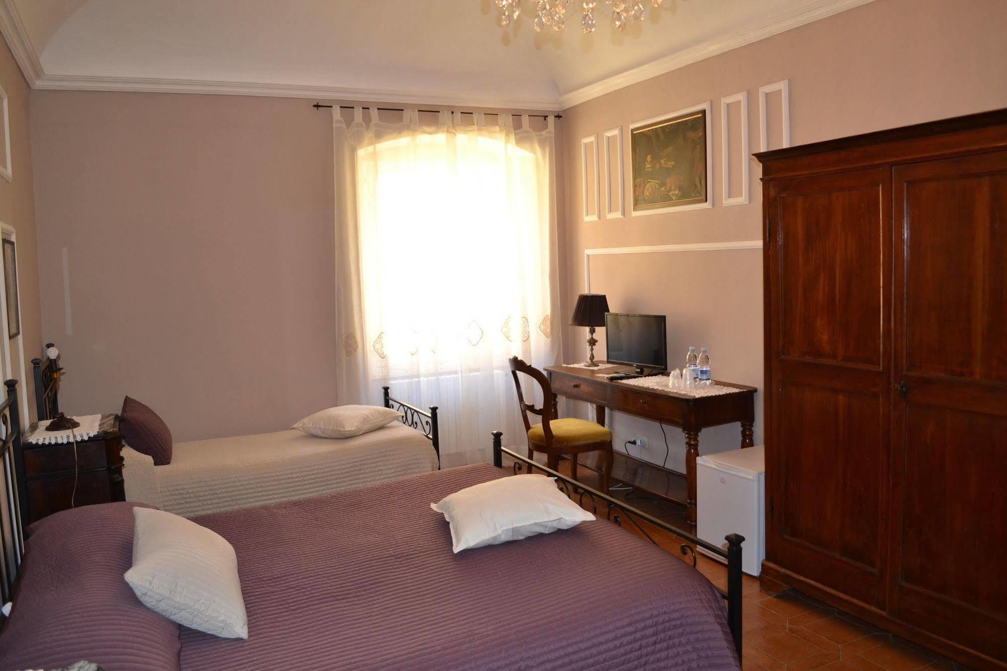 Corte Palazzo Picedi Benettini Sarzana Kültér fotó